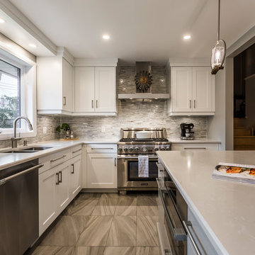Small kitchen - Big Island