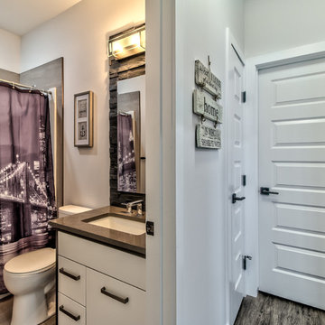 The Hip - 1330 Sq Ft modified bi-level