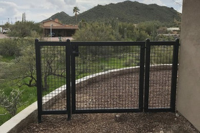 Example of a mid-sized southwest exterior home design in Phoenix