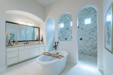 Inspiration for a transitional bathroom remodel in Austin