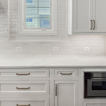 Modern Transitional Kitchen Remodel | Naperville, IL