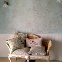 Walls Artistically Painted Not Wallpapered