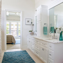 Girls’ Bathroom
