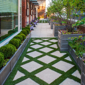 Wrap-Around Penthouse Deck