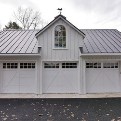 Garage/Loft in Malvern - Garage And Tool Storage