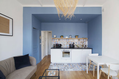 Cette photo montre un salon.