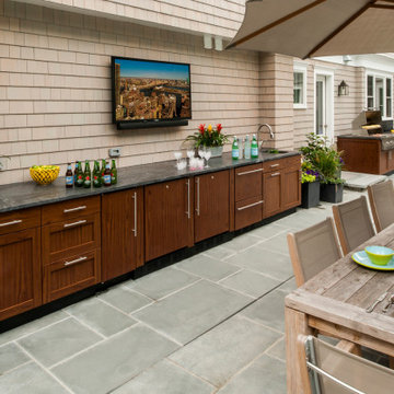 Poolside-Danver Outdoor Kitchens