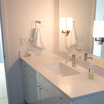 C-Line 001 | bathroom