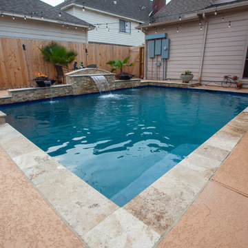 Family Fun Pool w/ Hot Tub