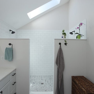 Modern Farmhouse Master Bathroom