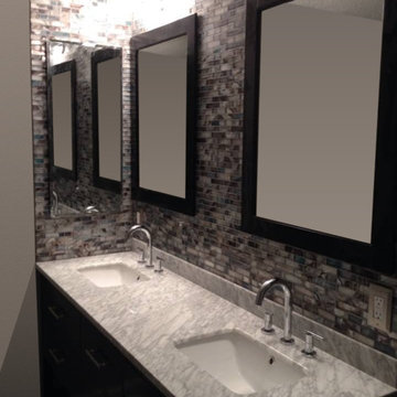 Bathroom Oceano Linear Glass Mosaic