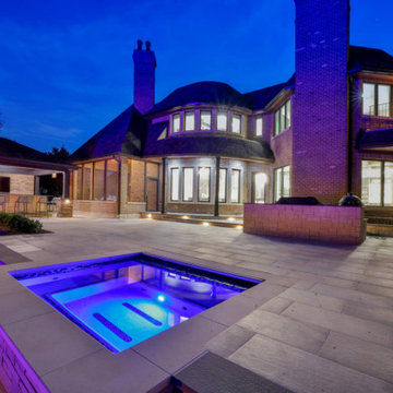 Custom Pool, Spa & Outdoor Living Space - Arlington Heights, IL