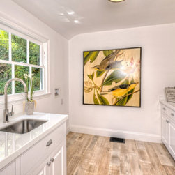 Moraga in Bel Air - Products