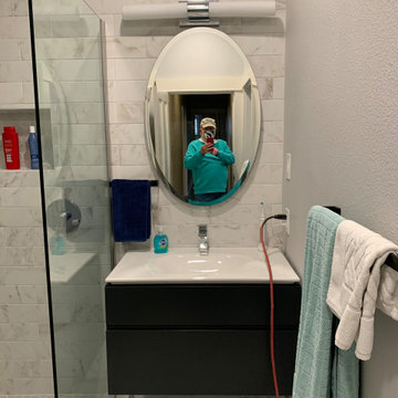 Alamo Heights Guest Bath