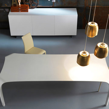 Modern Italian dining tables