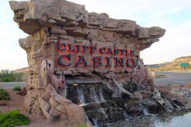 Cliff Castel Casino