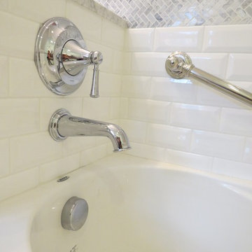 Luxuriously Accessible Master Bath