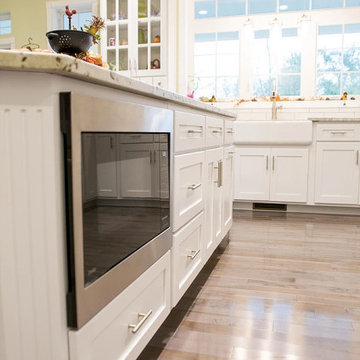 White Modern Farmhouse Kitchen