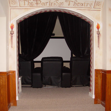 Art Deco Niche and Theater