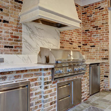 Outdoor Kitchen