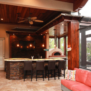 Siesta Key outdoor kitchen, bar, pizza oven