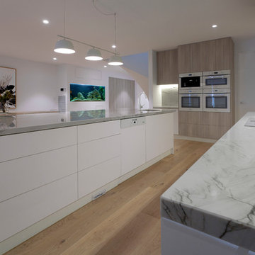 Beachside Understated Elegance (kitchen)