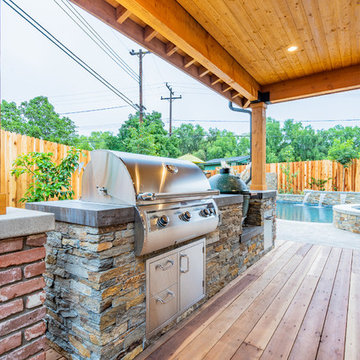 Backyard Oasis with Outdoor Kitchen and Entertaining Area