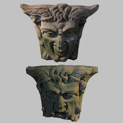 Pair of English 19th Century Carved Stone Keystone - Products