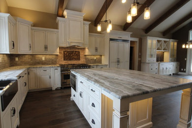 Kitchen - rustic kitchen idea in Cleveland
