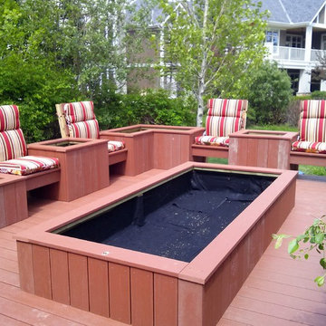 Traditional Outdoor Living
