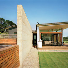 Are Rammed-Earth Walls the Next Big Thing?