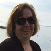 Ava Saperstein's photo