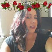Rose Saenzs foto