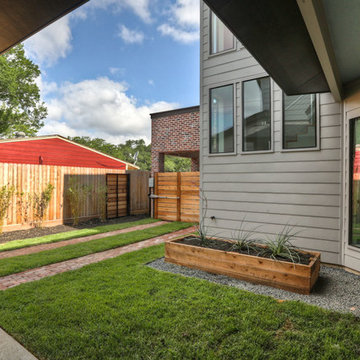 garden oaks- modern spec