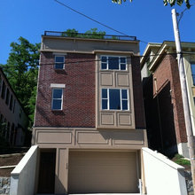 The Seasonal Houses