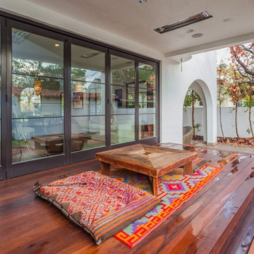 Outdoor Dining on the Covered Deck