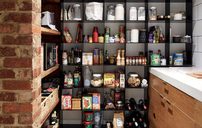 Convenience Store: 7 Decluttering Tips for Pantry Success
