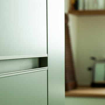 Küche beige/mindgrün