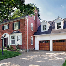 Attached Garage