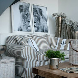 Interior & Einrichtungen - Loveseats