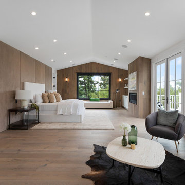 Cape Code Modern in Encino, CA