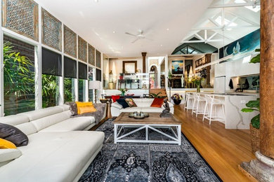 Inspiration for a modern living room in Sydney.