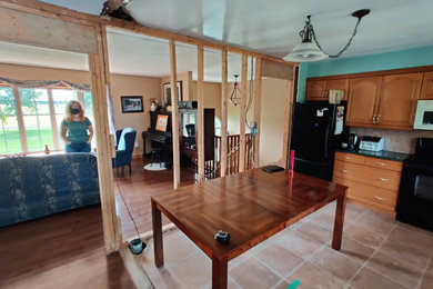 Example of a trendy living room design in Toronto
