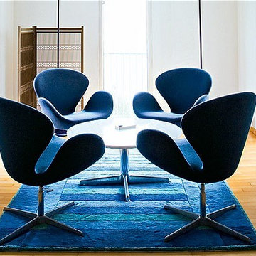 Arne Jacobsen Style Swan Chair by Barcelona Designs