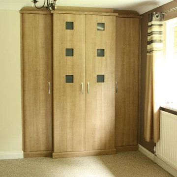 Roma Door Portofino Cherry Bedroom