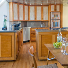 floor and cabinet color