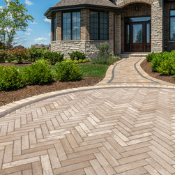 Front Entrance Mix With Brussels Premier & Mattoni - Landscaping Stones And Pavers
