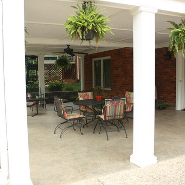 Cozy 2nd Floor Porch Extension