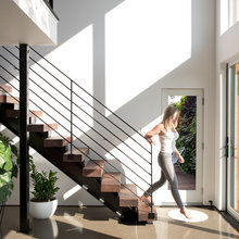 FLOATING STAIRS