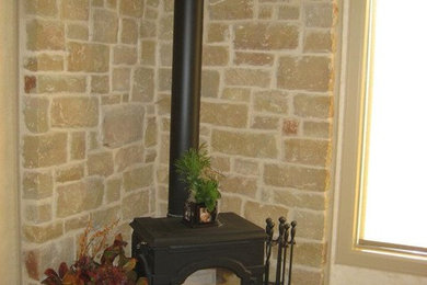 Home design - traditional home design idea in Austin